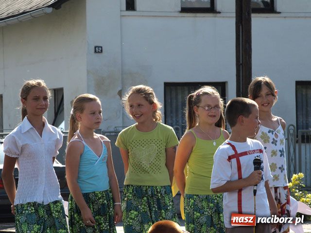 Zdjęcie w galerii na portalu naszraciborz.pl: Zbierają na remont wieży wiadomości z regionu