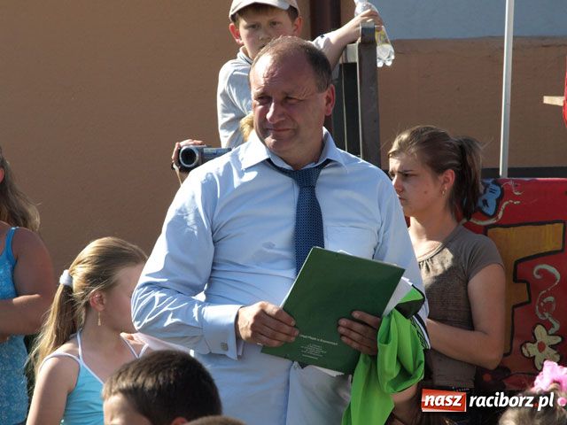 Zdjęcie w galerii na portalu naszraciborz.pl: Zbierają na remont wieży wiadomości z regionu