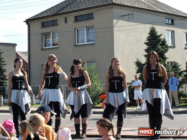 Zdjęcie w galerii na portalu naszraciborz.pl: Zbierają na remont wieży wiadomości z regionu