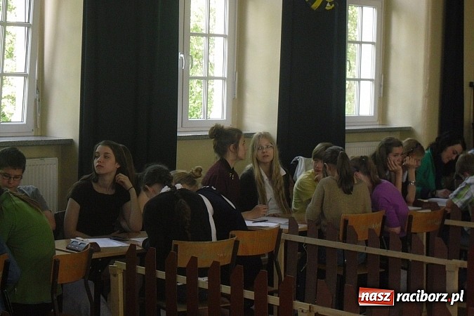 Zdjęcie w galerii na portalu naszraciborz.pl: Matematyczny Czar Par w SP 4 wiadomości z regionu