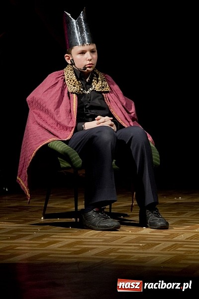 Zdjęcie w galerii na portalu naszraciborz.pl: Raciborskie Studio Baśni przedstawiło Kopciuszka wiadomości z regionu