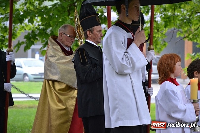 Zdjęcie w galerii na portalu naszraciborz.pl: Wielkie łaski wymagają wielkiej ofiary wiadomości z regionu