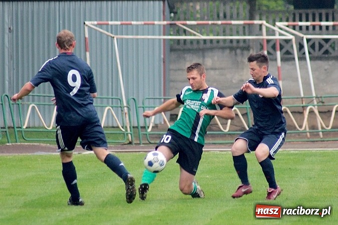Zdjęcie w galerii na portalu naszraciborz.pl: Płonia - Raszczyce: Pogrom przy Wyszyńskiego wiadomości z regionu