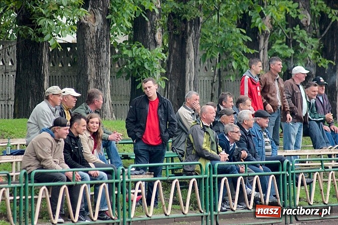 Zdjęcie w galerii na portalu naszraciborz.pl: Płonia - Raszczyce: Pogrom przy Wyszyńskiego wiadomości z regionu