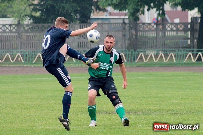 Zdjęcie w galerii na portalu naszraciborz.pl: Płonia - Raszczyce: Pogrom przy Wyszyńskiego wiadomości z regionu