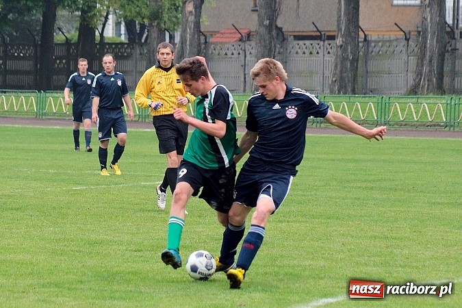 Zdjęcie w galerii na portalu naszraciborz.pl: Płonia - Raszczyce: Pogrom przy Wyszyńskiego wiadomości z regionu
