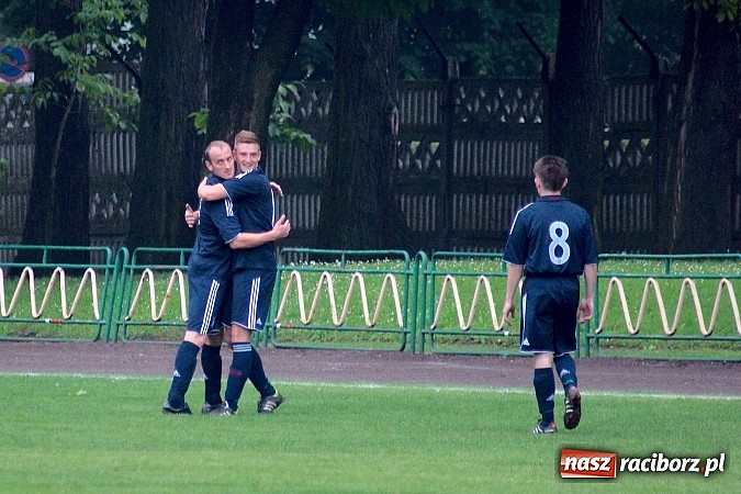 Zdjęcie w galerii na portalu naszraciborz.pl: Płonia - Raszczyce: Pogrom przy Wyszyńskiego wiadomości z regionu