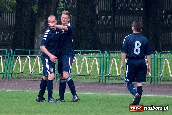 Zdjęcie w galerii na portalu naszraciborz.pl: Płonia - Raszczyce: Pogrom przy Wyszyńskiego wiadomości z regionu