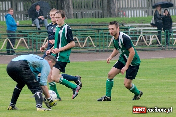 Zdjęcie w galerii na portalu naszraciborz.pl: Płonia - Raszczyce: Pogrom przy Wyszyńskiego wiadomości z regionu