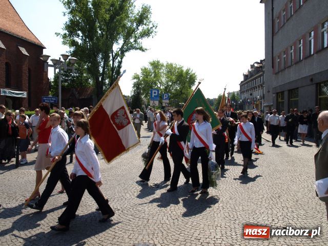 Zdjęcie w galerii na portalu naszraciborz.pl: Raciborskie uroczystości 3-majowe wiadomości z regionu