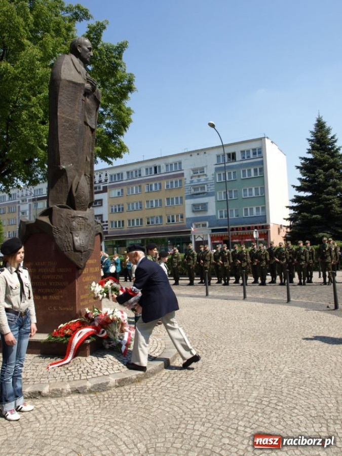 Zdjęcie w galerii na portalu naszraciborz.pl: Raciborskie uroczystości 3-majowe wiadomości z regionu