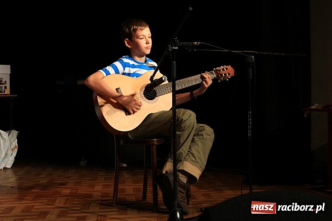 Zdjęcie w galerii na portalu naszraciborz.pl: Poseł Siedlaczek: Wielojęzyczność jest trendy wiadomości z regionu