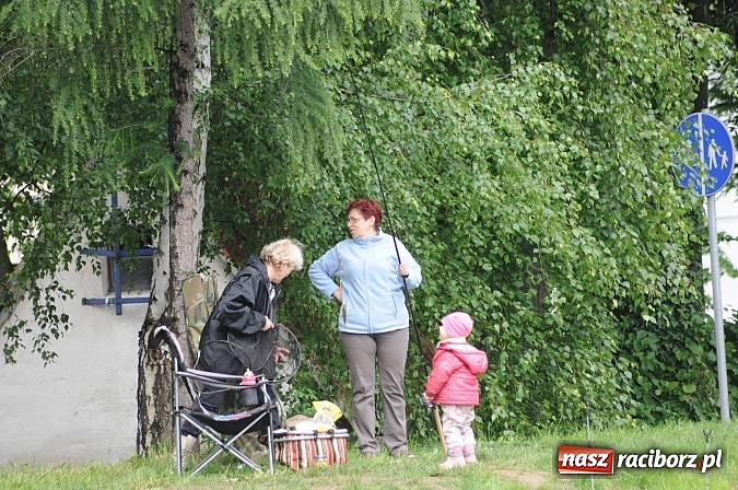 Zdjęcie w galerii na portalu naszraciborz.pl: Wędkarski Dzień Dziecka na Trzecioku wiadomości z regionu