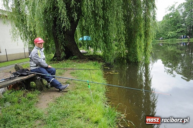Zdjęcie w galerii na portalu naszraciborz.pl: Wędkarski Dzień Dziecka na Trzecioku wiadomości z regionu