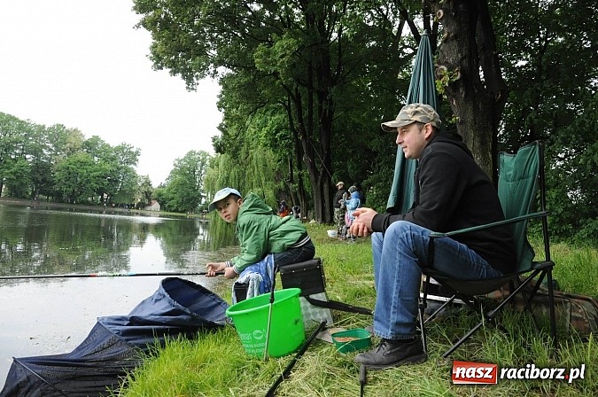Zdjęcie w galerii na portalu naszraciborz.pl: Wędkarski Dzień Dziecka na Trzecioku wiadomości z regionu