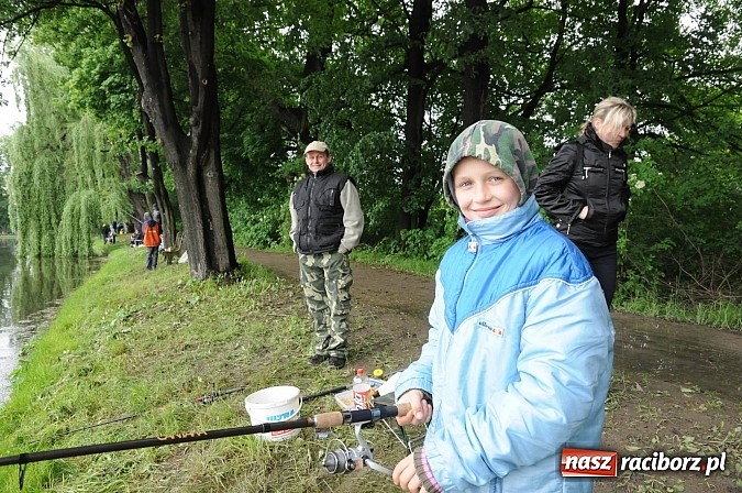 Zdjęcie w galerii na portalu naszraciborz.pl: Wędkarski Dzień Dziecka na Trzecioku wiadomości z regionu