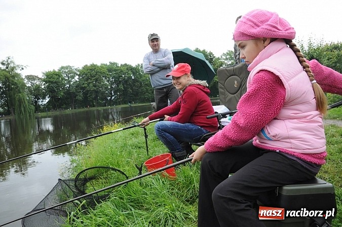 Zdjęcie w galerii na portalu naszraciborz.pl: Wędkarski Dzień Dziecka na Trzecioku wiadomości z regionu