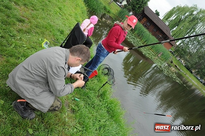 Zdjęcie w galerii na portalu naszraciborz.pl: Wędkarski Dzień Dziecka na Trzecioku wiadomości z regionu