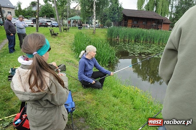 Zdjęcie w galerii na portalu naszraciborz.pl: Wędkarski Dzień Dziecka na Trzecioku wiadomości z regionu
