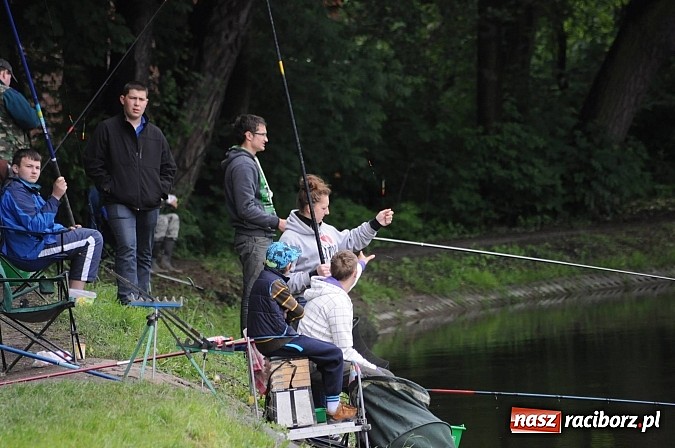 Zdjęcie w galerii na portalu naszraciborz.pl: Wędkarski Dzień Dziecka na Trzecioku wiadomości z regionu