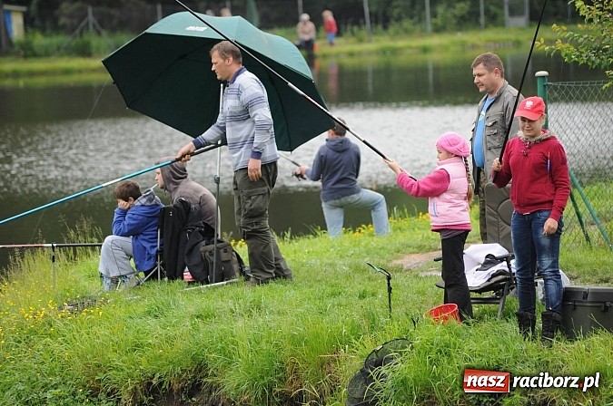 Zdjęcie w galerii na portalu naszraciborz.pl: Wędkarski Dzień Dziecka na Trzecioku wiadomości z regionu