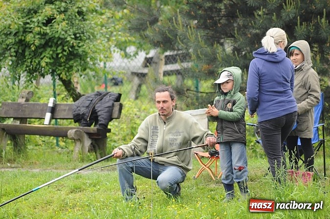Zdjęcie w galerii na portalu naszraciborz.pl: Wędkarski Dzień Dziecka na Trzecioku wiadomości z regionu