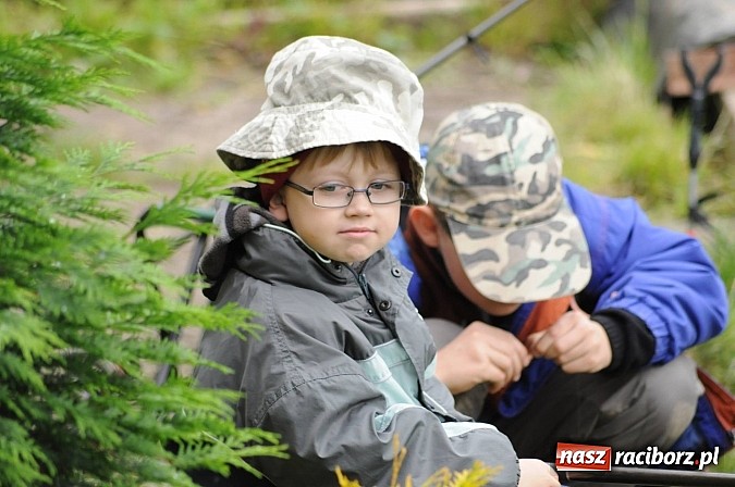 Zdjęcie w galerii na portalu naszraciborz.pl: Wędkarski Dzień Dziecka na Trzecioku wiadomości z regionu