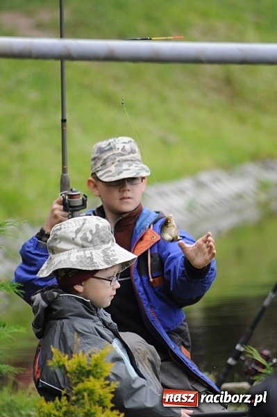 Zdjęcie w galerii na portalu naszraciborz.pl: Wędkarski Dzień Dziecka na Trzecioku wiadomości z regionu