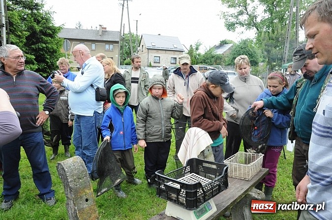 Zdjęcie w galerii na portalu naszraciborz.pl: Wędkarski Dzień Dziecka na Trzecioku wiadomości z regionu