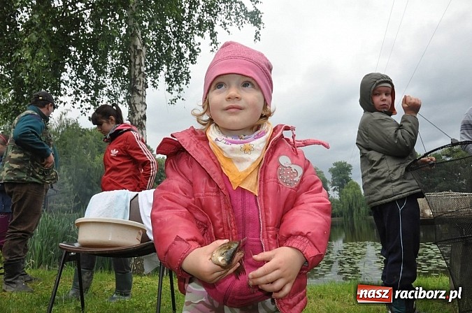 Zdjęcie w galerii na portalu naszraciborz.pl: Wędkarski Dzień Dziecka na Trzecioku wiadomości z regionu