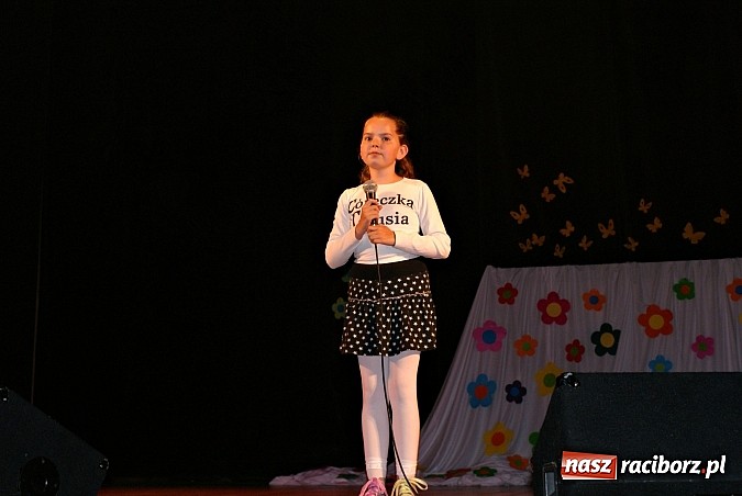 Zdjęcie w galerii na portalu naszraciborz.pl: Dzień Dziecka z Kubusiem Puchatkiem w Kuźni Raciborskiej wiadomości z regionu