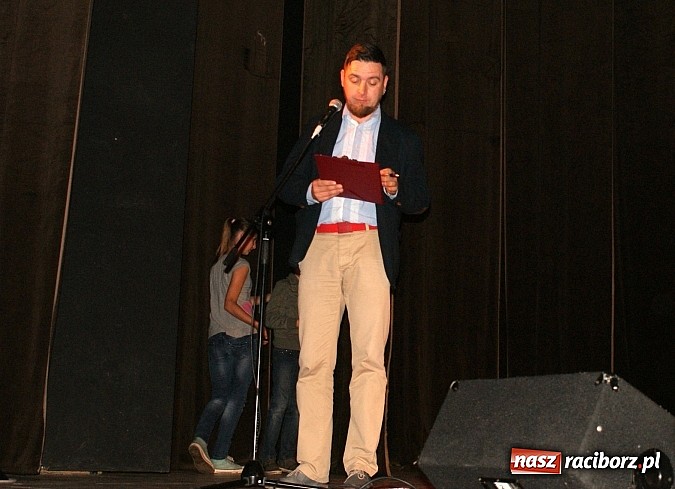 Zdjęcie w galerii na portalu naszraciborz.pl: Dzień Dziecka z Kubusiem Puchatkiem w Kuźni Raciborskiej wiadomości z regionu