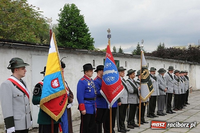 Zdjęcie w galerii na portalu naszraciborz.pl: Strzelanie królewskie 2013. Kazimierz Domasik nowym raciborskim królem kurkowym wiadomości z regionu