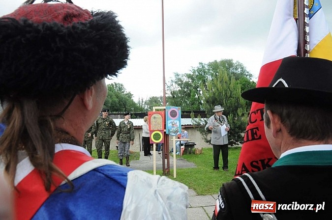 Zdjęcie w galerii na portalu naszraciborz.pl: Strzelanie królewskie 2013. Kazimierz Domasik nowym raciborskim królem kurkowym wiadomości z regionu
