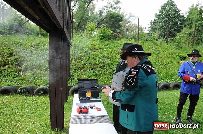 Zdjęcie w galerii na portalu naszraciborz.pl: Strzelanie królewskie 2013. Kazimierz Domasik nowym raciborskim królem kurkowym wiadomości z regionu