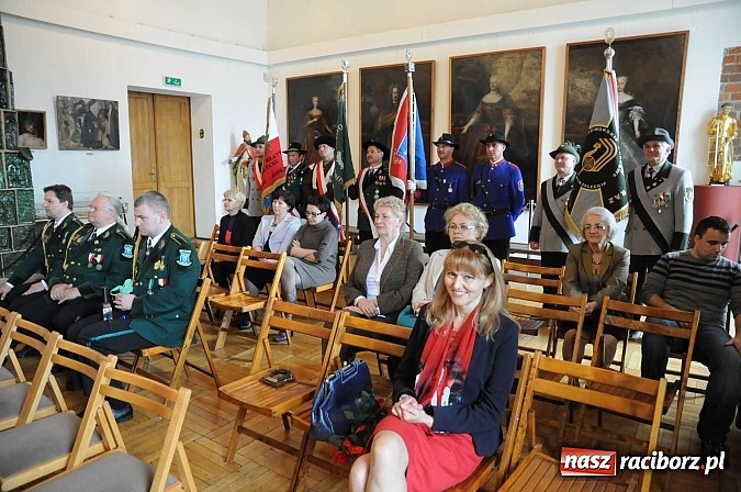 Zdjęcie w galerii na portalu naszraciborz.pl: Strzelanie królewskie 2013. Kazimierz Domasik nowym raciborskim królem kurkowym wiadomości z regionu