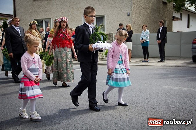 Zdjęcie w galerii na portalu naszraciborz.pl: Prymicje ks. Tomasza Kozy SDS w Sudole wiadomości z regionu
