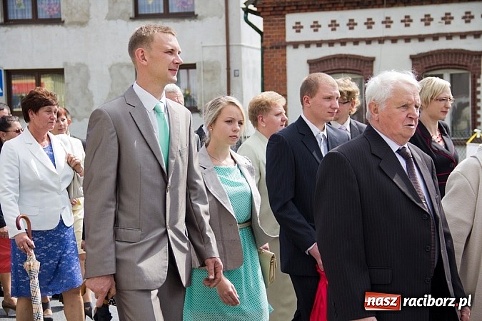 Zdjęcie w galerii na portalu naszraciborz.pl: Prymicje ks. Tomasza Kozy SDS w Sudole wiadomości z regionu
