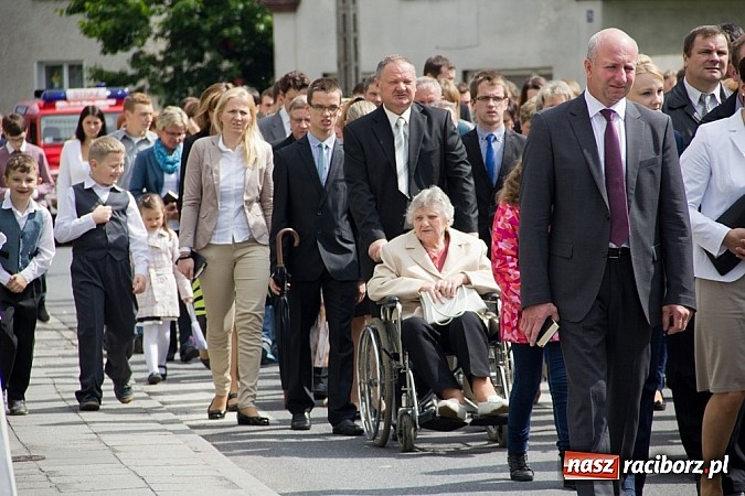 Zdjęcie w galerii na portalu naszraciborz.pl: Prymicje ks. Tomasza Kozy SDS w Sudole wiadomości z regionu