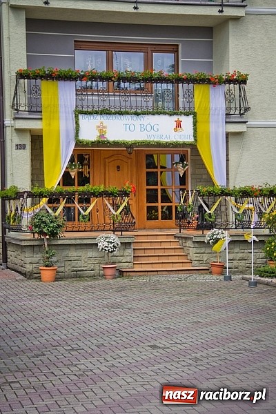 Zdjęcie w galerii na portalu naszraciborz.pl: Prymicje ks. Tomasza Kozy SDS w Sudole wiadomości z regionu