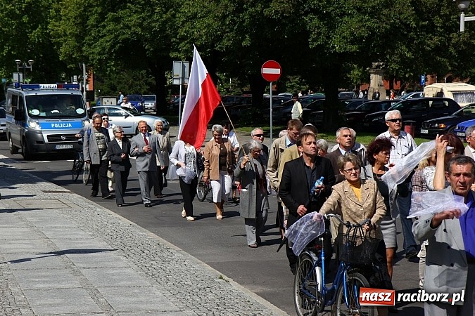 Zdjęcie w galerii na portalu naszraciborz.pl: Raciborski Marsz dla Życia i Rodziny wiadomości z regionu