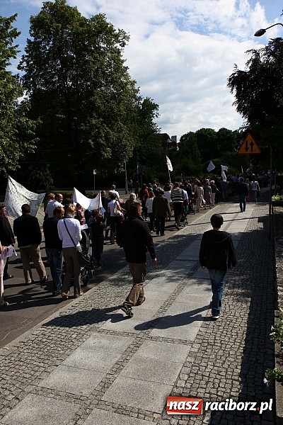 Zdjęcie w galerii na portalu naszraciborz.pl: Raciborski Marsz dla Życia i Rodziny wiadomości z regionu