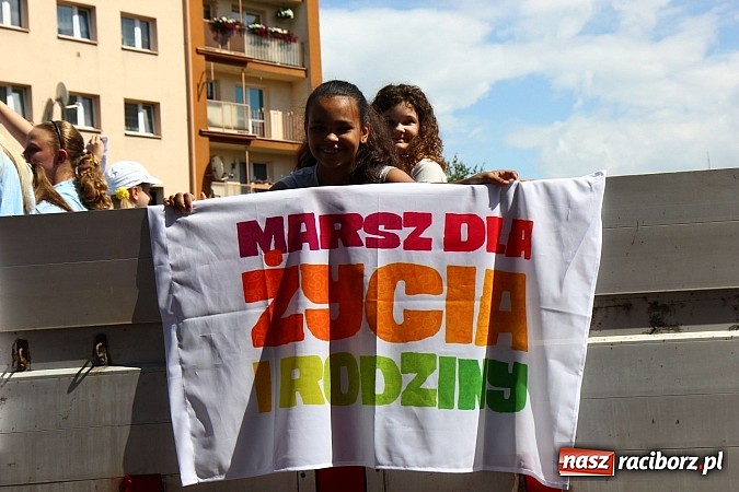 Zdjęcie w galerii na portalu naszraciborz.pl: Raciborski Marsz dla Życia i Rodziny wiadomości z regionu