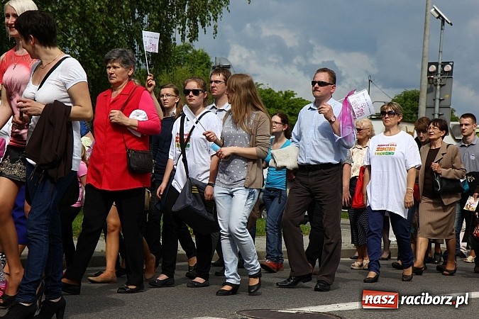 Zdjęcie w galerii na portalu naszraciborz.pl: Raciborski Marsz dla Życia i Rodziny wiadomości z regionu