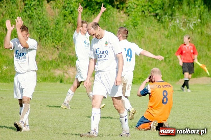 Zdjęcie w galerii na portalu naszraciborz.pl: Emocjonujący pojedynek w Gamowie. Owsiszcze górą wiadomości z regionu