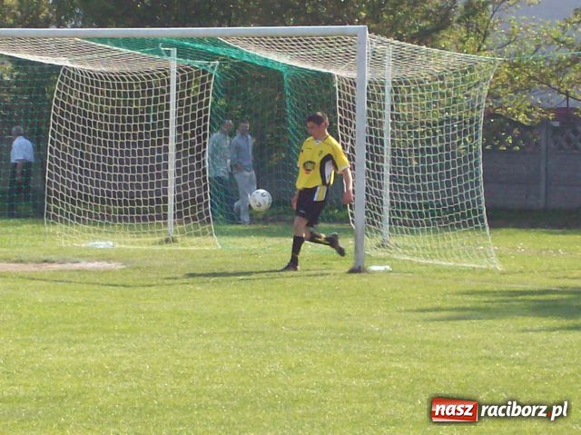 Zdjęcie w galerii na portalu naszraciborz.pl: Ostre strzelanie w Tworkowie wiadomości z regionu