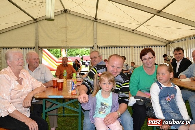 Zdjęcie w galerii na portalu naszraciborz.pl: Transgraniczny festiwal kultury w Tworkowie wiadomości z regionu