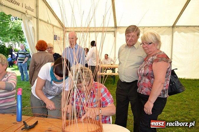 Zdjęcie w galerii na portalu naszraciborz.pl: Transgraniczny festiwal kultury w Tworkowie wiadomości z regionu