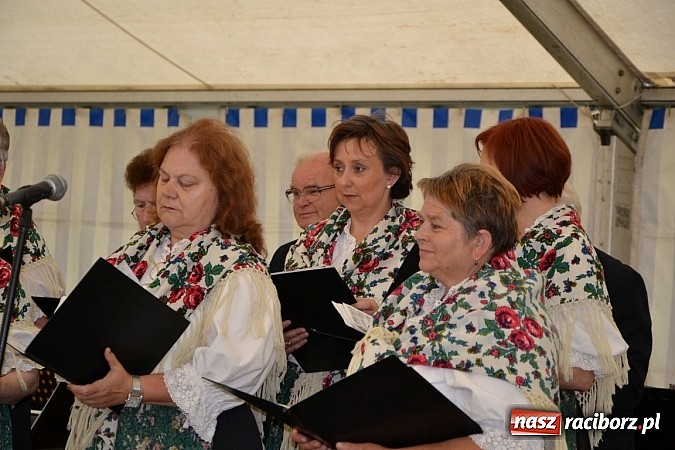 Zdjęcie w galerii na portalu naszraciborz.pl: Transgraniczny festiwal kultury w Tworkowie wiadomości z regionu