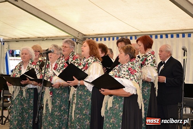 Zdjęcie w galerii na portalu naszraciborz.pl: Transgraniczny festiwal kultury w Tworkowie wiadomości z regionu